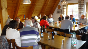 Anregende Diskussionen beim Helferabend der Schwarzenbrucker SPD