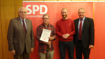 Dietmar Rippel ist 40 Jahre in der SPD