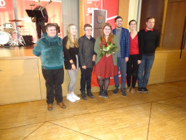 Die Jusos aus dem Nürnberger Land freuten sich auf den Auftritt ihrer Landesvorsitzenden Anna Tanzer