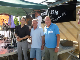 Bezirkstagskandidat Michael Groß, stellv. Landrat Norbert Reh und Bürgermeister Bernd Ernstberger