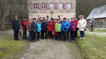 Eine große Gruppe aus Schwarzenbruck wanderte mit der SPD nach Röthenbach