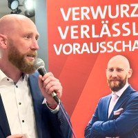 Martin Glienke - unser Bürgermeisterkandidat für die Kommunalwahl 2026 in Schwarzenbruck